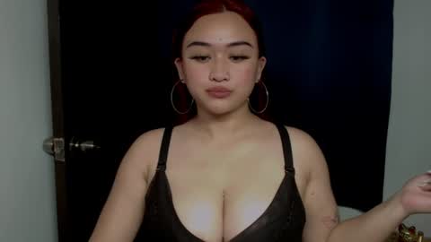Snapshot of sw33tgirl_moaner chatting on July 21, 2026, 11:23 am Angelic Baby online show from July 21, 2026, 11:23 am