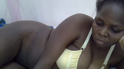 Snapshot of sweet_0012 chatting on August 1, 2026, 6:01 am Cecee online show from August 1, 2026, 6:01 am