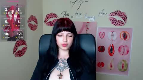 Ivy online show from May 18, 2026, 4:07 am