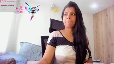 Kendra online show from June 18, 2026, 2:43 pm
