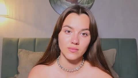 Snapshot of sweet_haeven chatting on June 21, 2026, 6:43 pm Im Mia.LOVELY PATTERNS 100 120 160 200 my toy buzzes from 2 tip online show from June 21, 2026, 6:43 pm