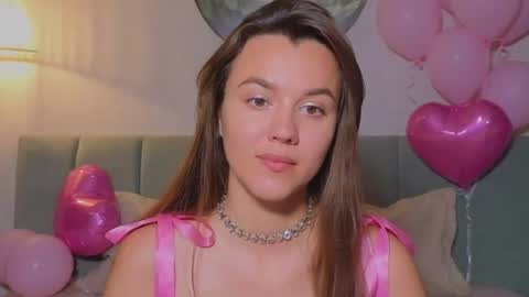 Snapshot of sweet_haeven chatting on July 10, 2026, 10:12 pm Im Mia.LOVELY PATTERNS 100 120 160 200 my toy buzzes from 2 tip online show from July 10, 2026, 10:12 pm