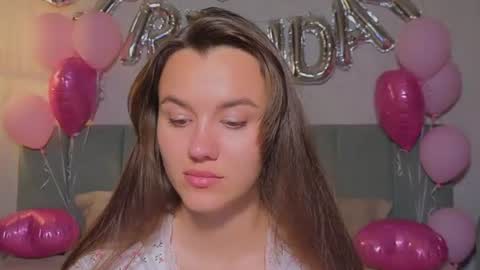 Snapshot of sweet_haeven chatting on July 11, 2026, 8:00 pm Im Mia.LOVELY PATTERNS 100 120 160 200 my toy buzzes from 2 tip online show from July 11, 2026, 8:00 pm