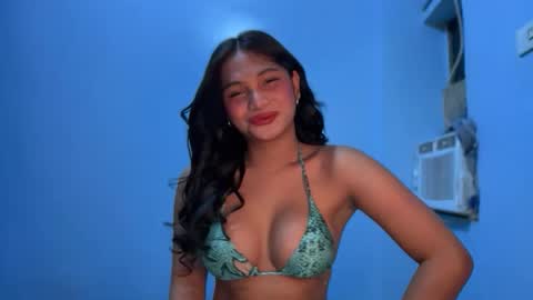 SCARLLET online show from April 1, 2026, 2:36 pm