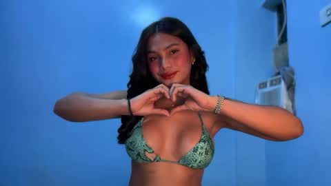SCARLLET online show from April 3, 2026, 2:04 pm
