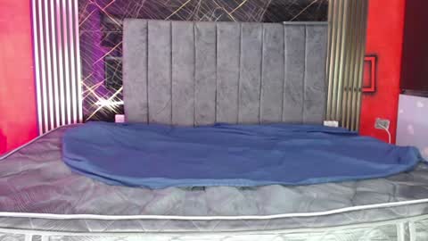 sweet_sofi20 online show from June 21, 2026, 2:41 pm