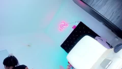 sweet_stacie online show from July 1, 2026, 1:02 pm
