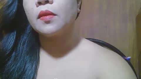sweeteyes69xx online show from July 12, 2026, 8:05 am