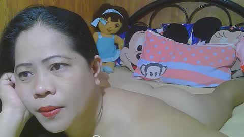sweeteyes69xx online show from July 26, 2026, 9:38 am