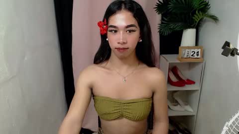 Snapshot of sweetgirl_acxx chatting on May 24, 2026, 9:09 pm Just call me AC online show from May 24, 2026, 9:09 pm