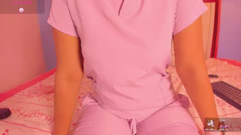 Snapshot of sweetkimmie_ chatting on June 17, 2026, 12:29 pm Isabel online show from June 17, 2026, 12:29 pm