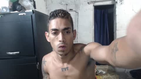 Snapshot of sweetlatinakim chatting on June 22, 2026, 8:00 am Camilo online show from June 22, 2026, 8:00 am