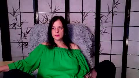 Snapshot of sweetlonglips_ chatting on July 23, 2026, 7:39 am JenJenny online show from July 23, 2026, 7:39 am