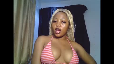 sweetmila9 online show from July 11, 2026, 7:22 am