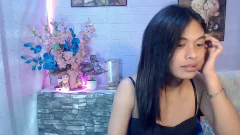 sweetsamyog online show from July 6, 2026, 5:37 am