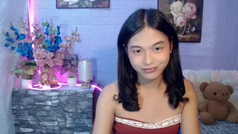 sweetsamyog online show from July 27, 2026, 10:33 am