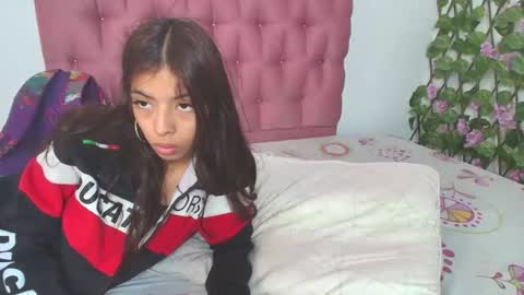 Snapshot of sweetscaarlett chatting on May 28, 2026, 1:52 pm sweetscaarlett online show from May 28, 2026, 1:52 pm