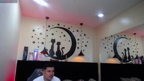 Snapshot of sweettguy_ chatting on July 21, 2026, 6:21 pm Jei online show from July 21, 2026, 6:21 pm