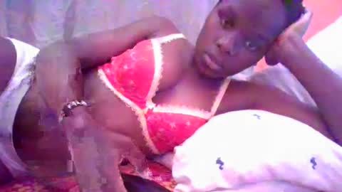 sweetvallerie online show from July 13, 2026, 11:13 am