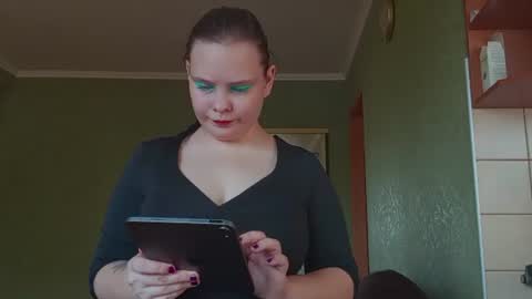 SweetxPiggy online show from August 3, 2026, 10:54 am