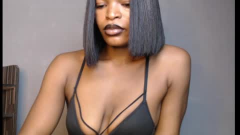 sweetxxboobsx online show from May 12, 2026, 8:22 am