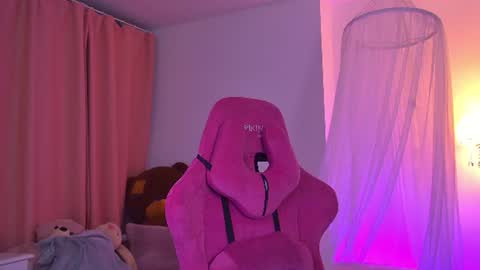 Emily online show from August 7, 2026, 8:27 am