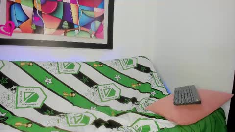 Sweety online show from June 23, 2026, 1:42 pm