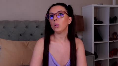 Bea Moan from LovenseWet from Tip MenuOpen for Private online show from June 21, 2026, 5:37 pm