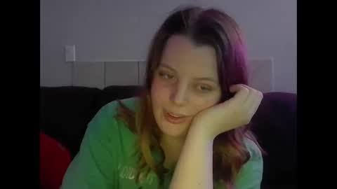 tacyluxe online show from May 18, 2026, 4:29 am