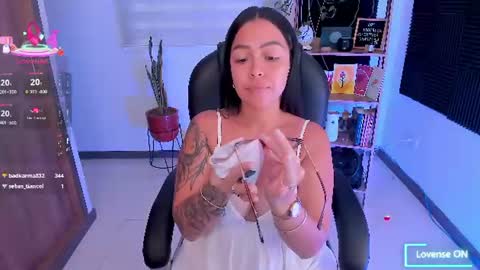 Tania Velvet online show from July 10, 2026, 5:04 pm
