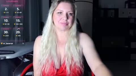 Tasha  Moon online show from October 18, 2025, 5:14 pm