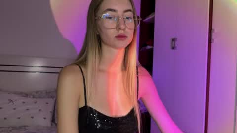 tessa_calmness online show from July 19, 2026, 5:11 am