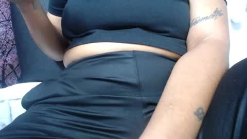Snapshot of thaly_pervert chatting on July 29, 2026, 3:43 pm Thalia online show from July 29, 2026, 3:43 pm