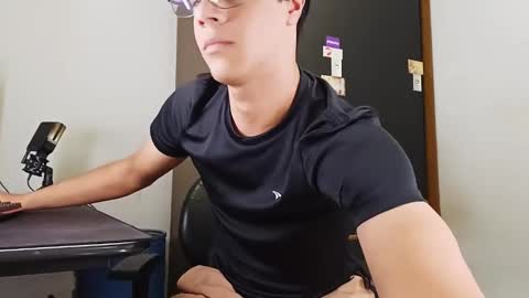 thbxtoyou online show from May 18, 2026, 9:53 pm
