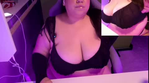 TheBouncingBetty online show from June 11, 2026, 8:40 pm