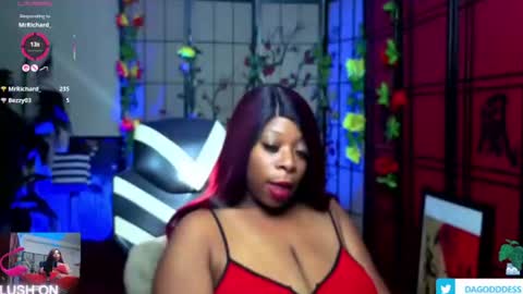 Snapshot of theecaramelgodddess chatting on July 2, 2026, 8:26 pm DaGodddess online show from July 2, 2026, 8:26 pm
