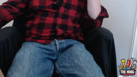TheHungHandyman online show from April 28, 2026, 2:27 am