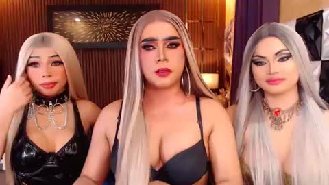 Paula online show from July 12, 2026, 12:12 am
