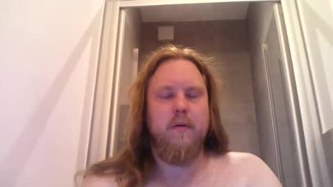 thenewdude1992 online show from June 29, 2026, 7:25 pm