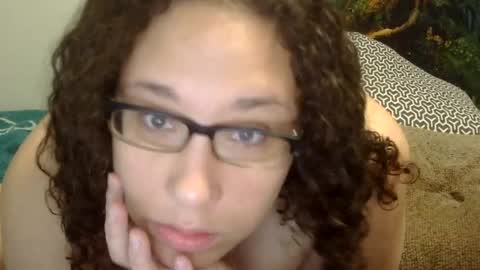 Amelia online show from June 17, 2026, 8:21 pm