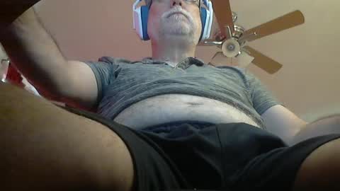 Snapshot of thereisnospoon1970 chatting on July 19, 2026, 6:33 pm Neo online show from July 19, 2026, 6:33 pm