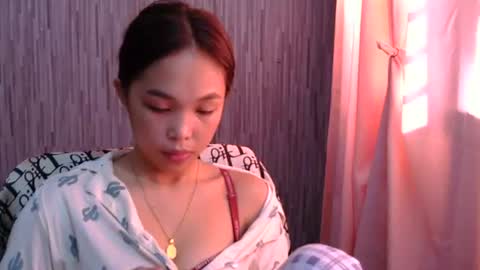 thessssy online show from July 18, 2026, 6:17 am