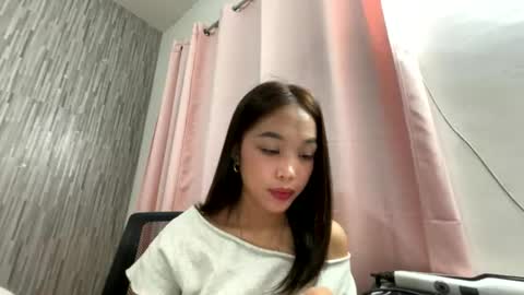 thessssy online show from July 26, 2026, 12:45 pm