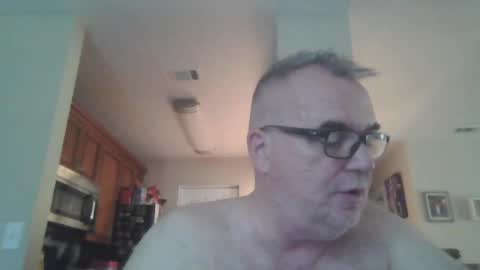 thickwhiteload online show from June 19, 2026, 5:50 pm