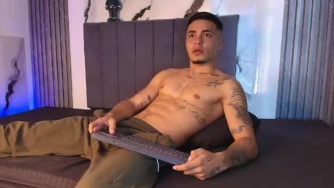 thomass_conor online show from May 22, 2026, 9:53 pm