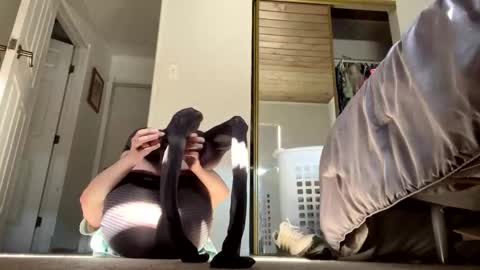 Snapshot of thorstydevil chatting on May 7, 2026, 12:16 am Jiraiya-sama online show from May 7, 2026, 12:16 am