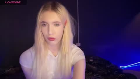 Amira online show from July 14, 2026, 10:59 pm
