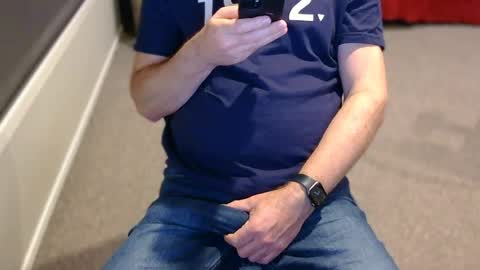 Snapshot of tim_tamnz chatting on July 17, 2026, 7:26 am Tim online show from July 17, 2026, 7:26 am
