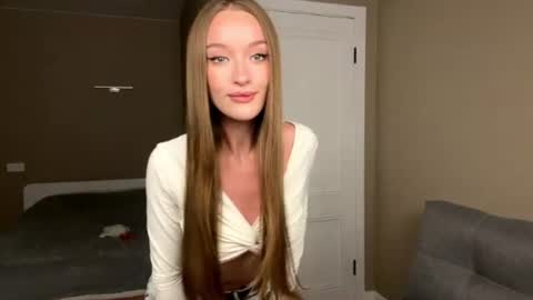 Leila online show from June 28, 2026, 3:51 pm