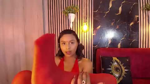 Snapshot of tiny_cherry chatting on June 21, 2026, 3:31 am Tiny online show from June 21, 2026, 3:31 am
